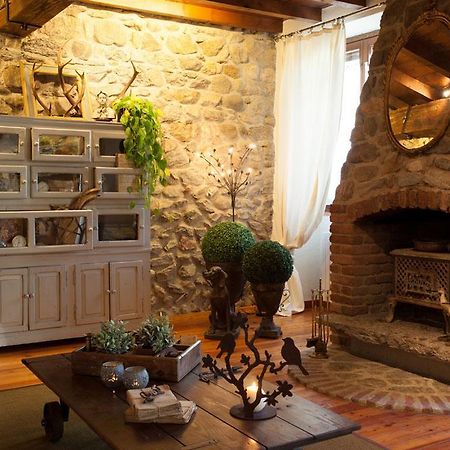 B&B Relais Al Borgo Somma Lombardo Bagian luar foto